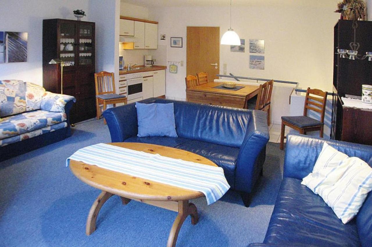 Apartment In Cuxhaven With A Shared Pool Exteriör bild
