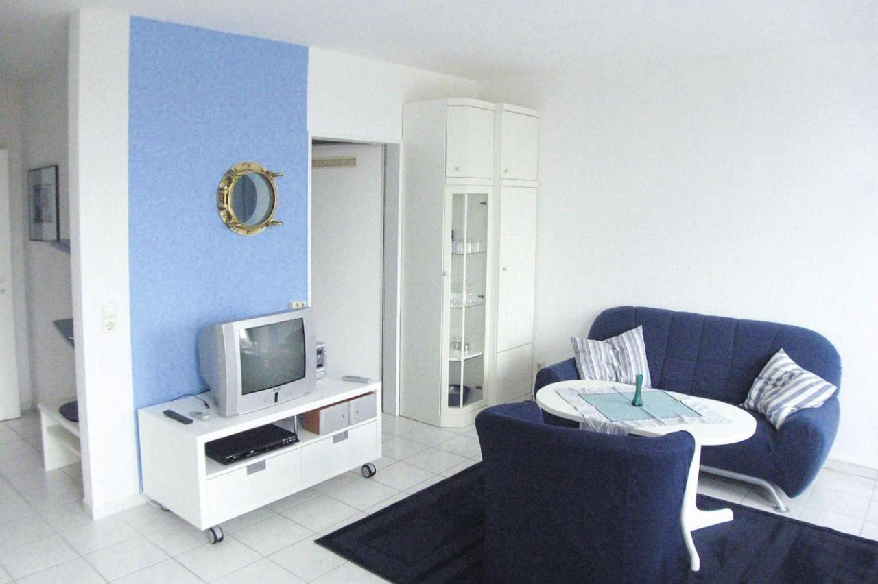 Apartment In Cuxhaven With A Shared Pool Exteriör bild