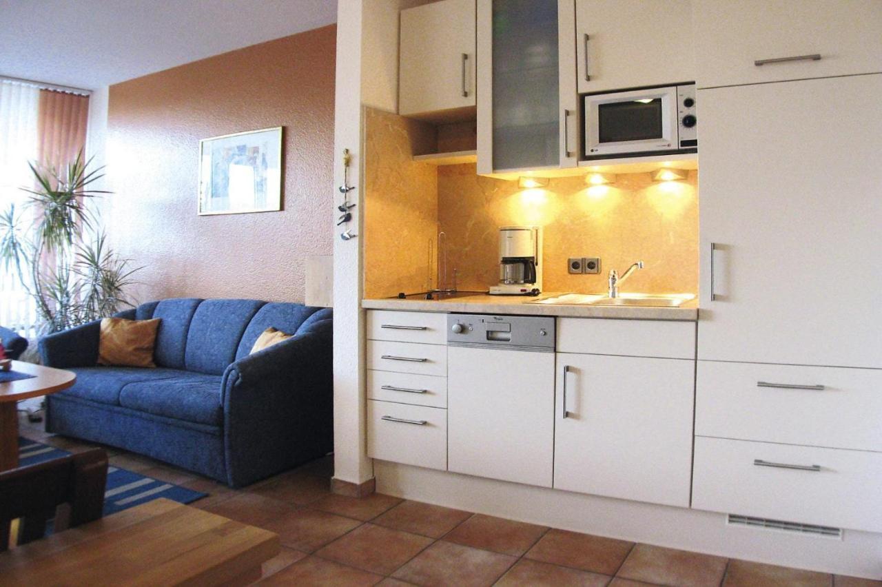 Apartment In Cuxhaven With A Shared Pool Exteriör bild
